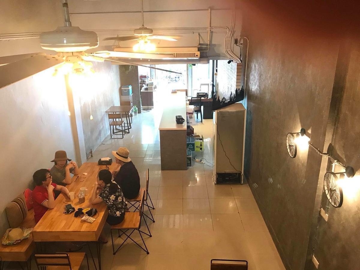 More Hostel @Khaosan Бангкок Экстерьер фото