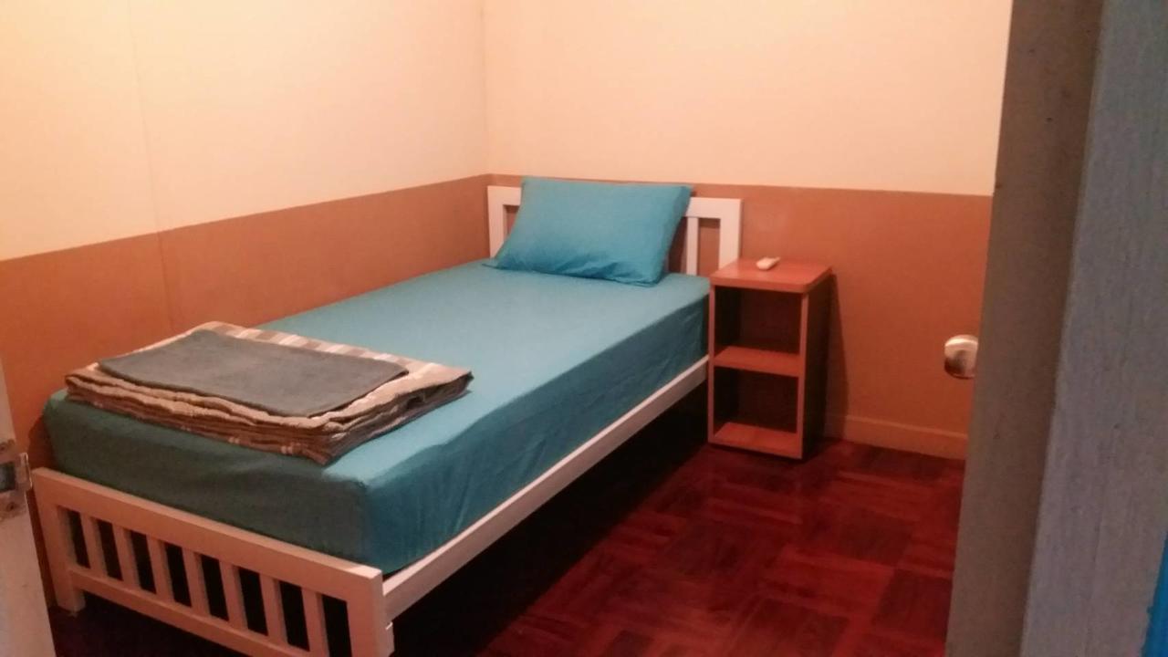 More Hostel @Khaosan Бангкок Экстерьер фото